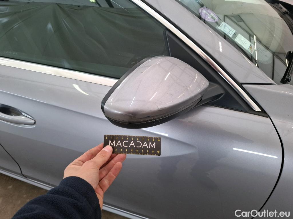  Peugeot  508 PEUGEOT  / 2018 / 5P / Berline HYBRID 225 E-EAT8 ALLURE BUSINESS #59