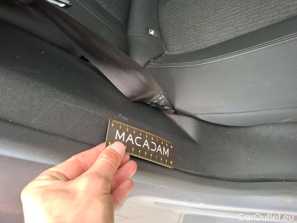  Peugeot  508 PEUGEOT  / 2018 / 5P / Berline HYBRID 225 E-EAT8 ALLURE BUSINESS #75