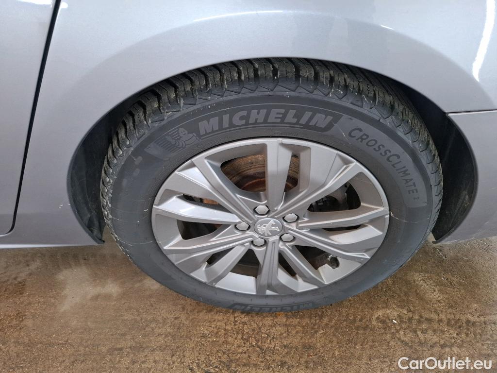  Peugeot  508 PEUGEOT  / 2018 / 5P / Berline HYBRID 225 E-EAT8 ALLURE BUSINESS #50