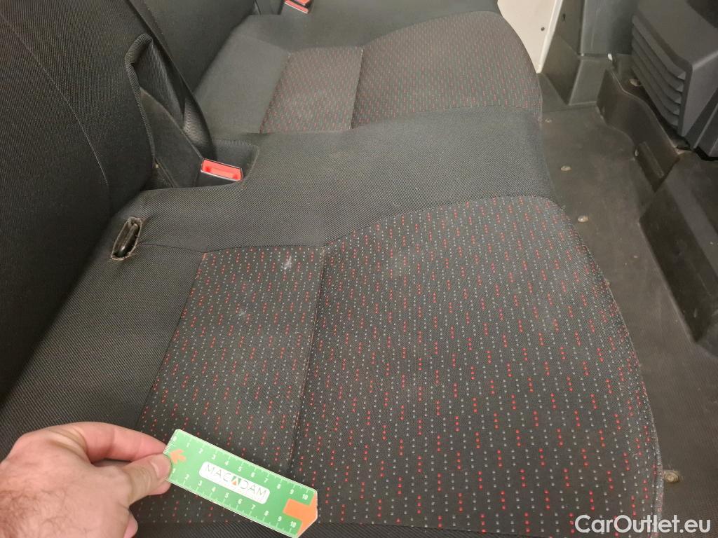  Peugeot  Boxer PEUGEOT  4p Combi BLUEHDI 130 S&S 333 L2H2 ACTIVE #22