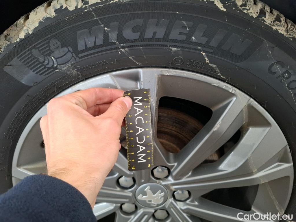  Peugeot  508 PEUGEOT  / 2018 / 5P / Berline HYBRID 225 E-EAT8 ALLURE BUSINESS #30