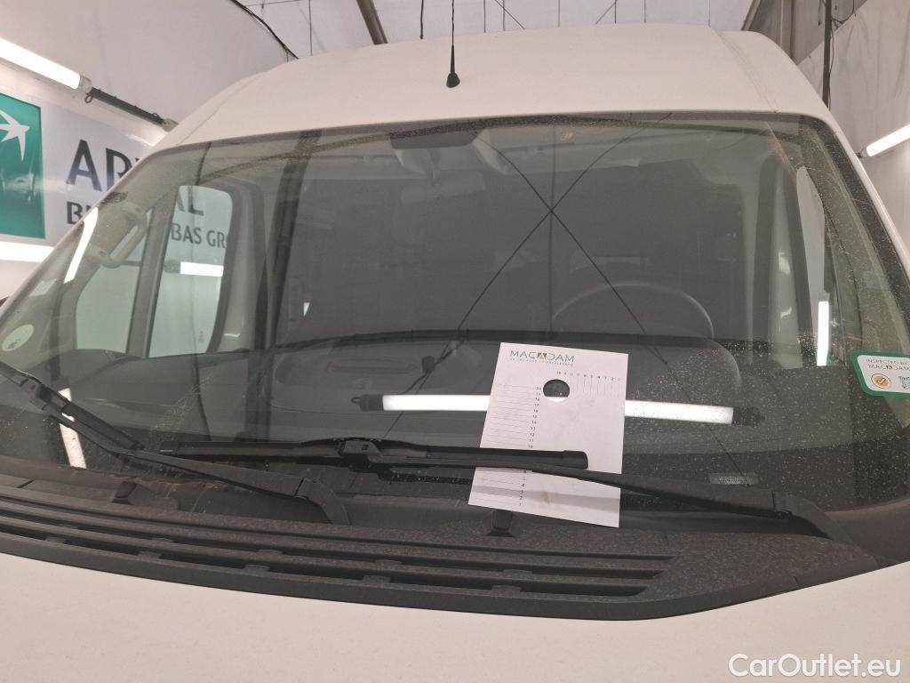  Peugeot  Boxer PEUGEOT  4p Combi BLUEHDI 130 S&S 333 L2H2 ACTIVE #18