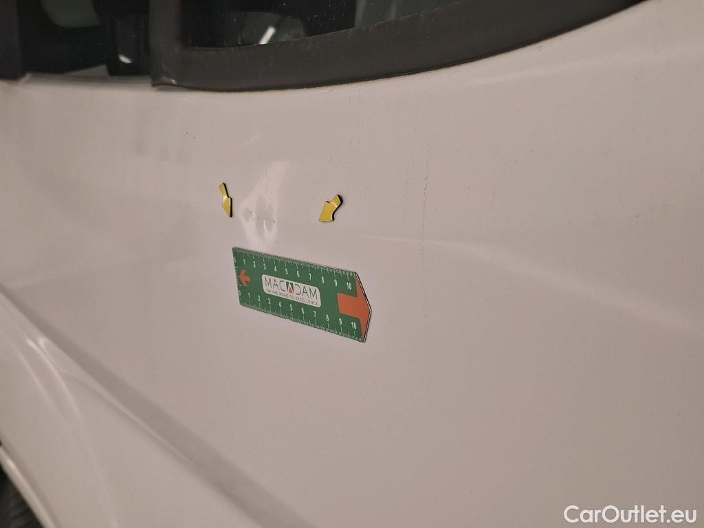  Peugeot  Boxer PEUGEOT  4p Combi BLUEHDI 130 S&S 333 L2H2 ACTIVE #16