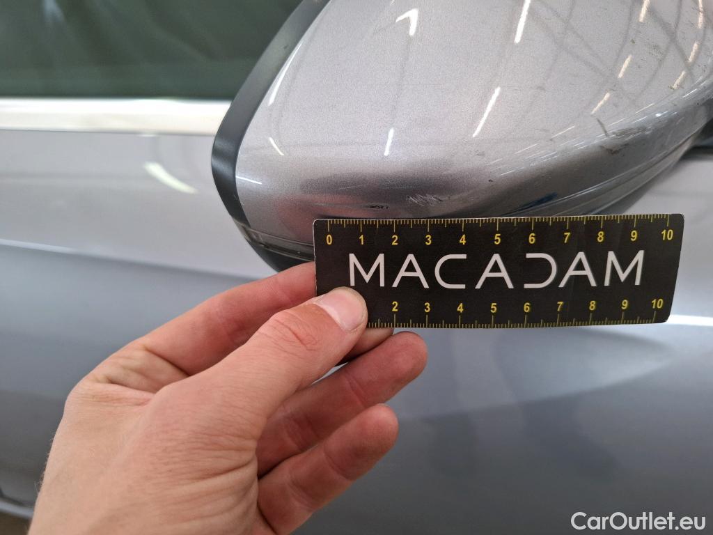  Peugeot  508 PEUGEOT  / 2018 / 5P / Berline HYBRID 225 E-EAT8 ALLURE BUSINESS #60