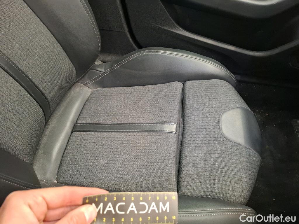  Peugeot  508 PEUGEOT  / 2018 / 5P / Berline HYBRID 225 E-EAT8 ALLURE BUSINESS #54