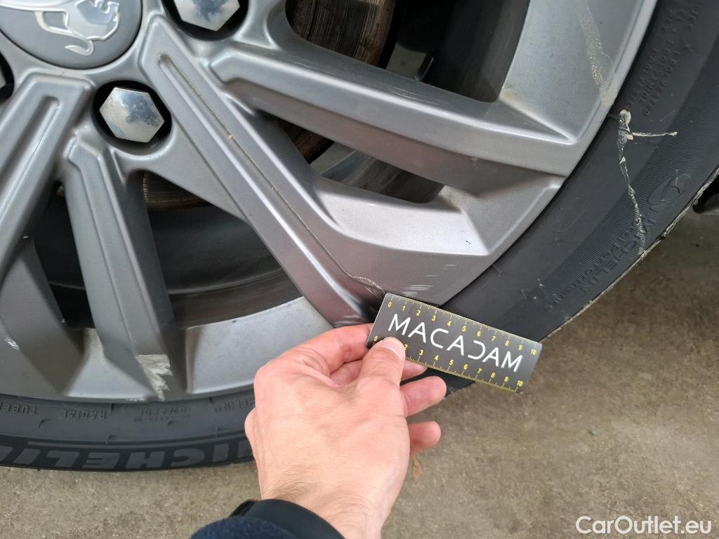  Peugeot  508 PEUGEOT  / 2018 / 5P / Berline HYBRID 225 E-EAT8 ALLURE BUSINESS #26