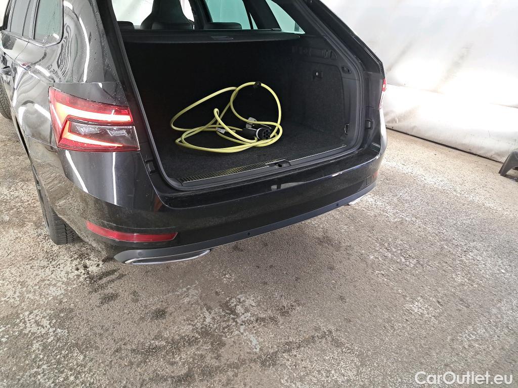  Skoda  Superb  Break Sportline iV 1.4 TSI Hybrid 220CV BVA6 E6d #8