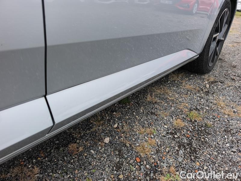  Skoda  Superb  Combi (3V5)(2015) Su.C.2.0TDI 147 4x4 Style Aut #32