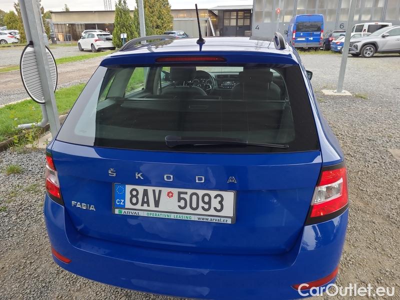  Skoda  Fabia  Combi (2015)  Com.1.0TSI 70 Ambition #21