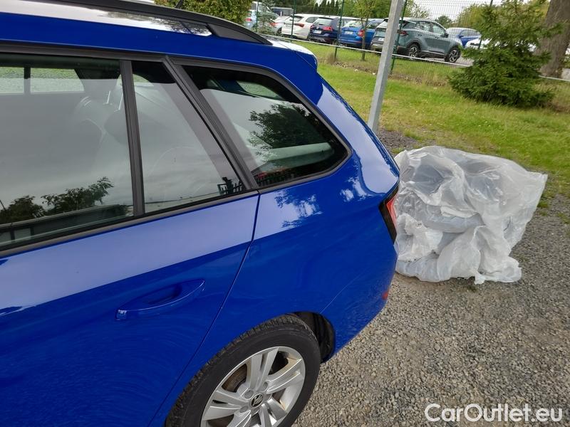  Skoda  Fabia  Combi (2015)  Com.1.0TSI 70 Ambition #10