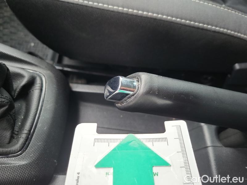  Skoda  Fabia  Combi (2015) Com.1.0TSI 70 Ambition 5d #8