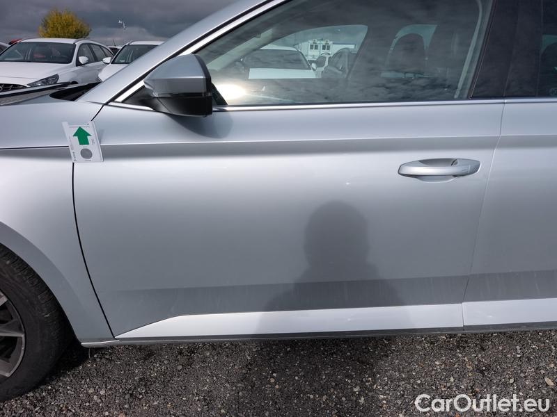  Skoda  Superb  Combi (3V5)(2015) Su.C.2.0TDI 147 4x4 Style Aut #5