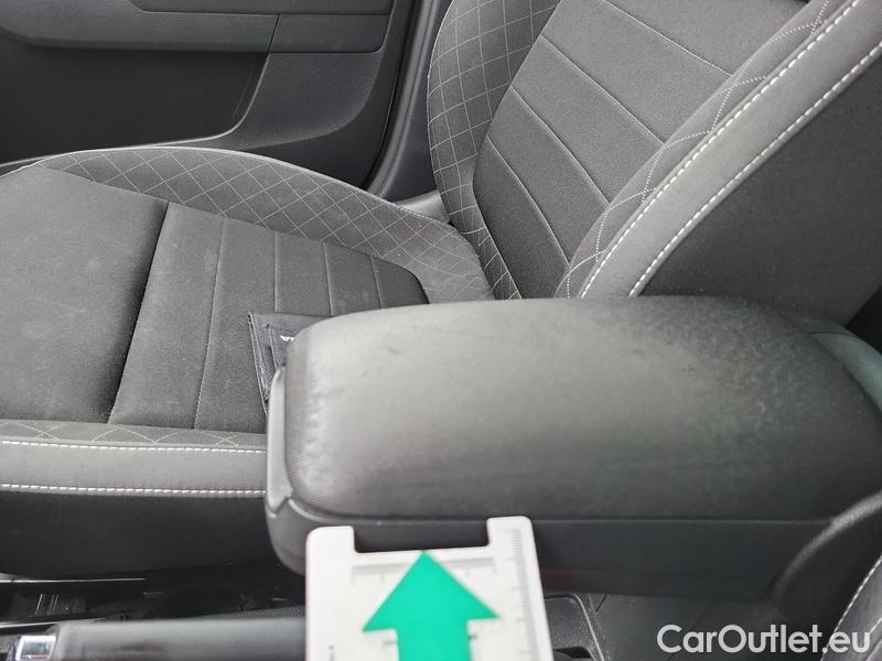  Skoda  Fabia  Combi (2015) Com.1.0TSI 70 Ambition 5d #12