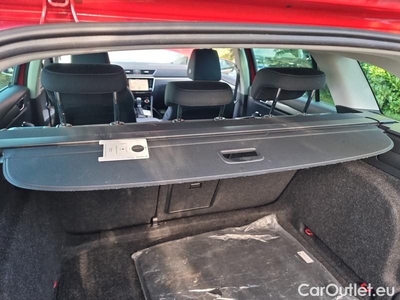  Skoda  Superb  Combi (3T5)(2010) Su.C.2.0TDI 147 4x4 Style Aut #7