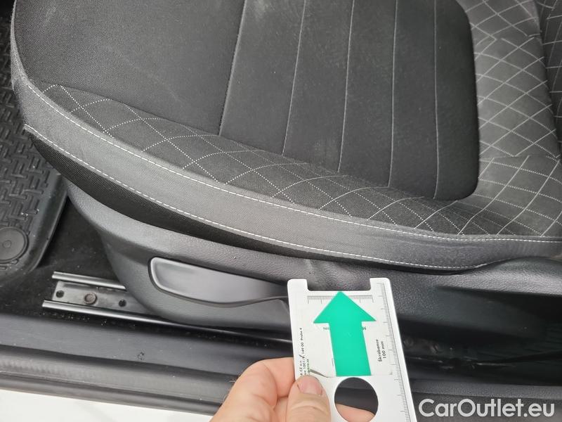  Skoda  Fabia  Combi (2015) Com.1.0TSI 70 Ambition 5d #10