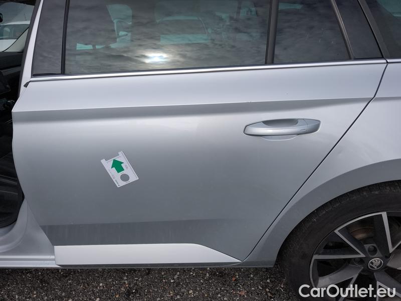  Skoda  Superb  Combi (3V5)(2015) Su.C.2.0TDI 147 4x4 Style Aut #14