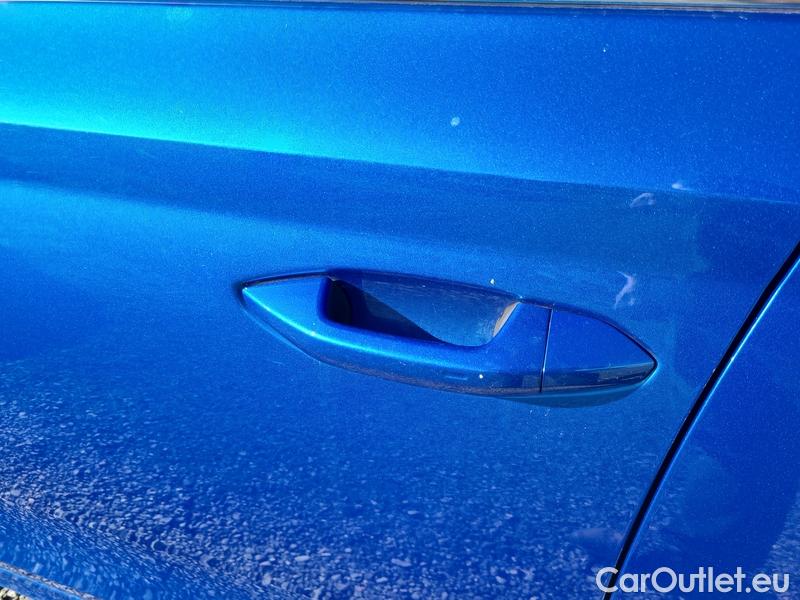  Skoda  Octavia  Lim. (NX3)(2020) Oct.2.0TDI 110 Style 5d #4