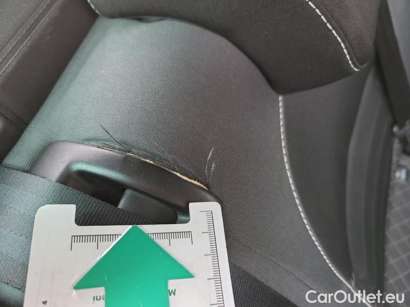  Skoda  Fabia  Combi (2015) Com.1.0TSI 70 Ambition 5d #23