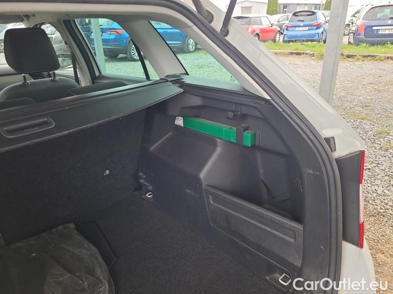  Skoda  Fabia  Combi (2015)  Com 1.0TSI 81 Style #18