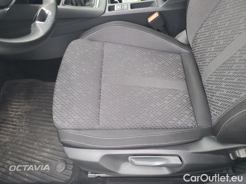  Skoda  Octavia  Combi (NX3)(2020) Oct.Combi 2.0TDI 85 Style #13
