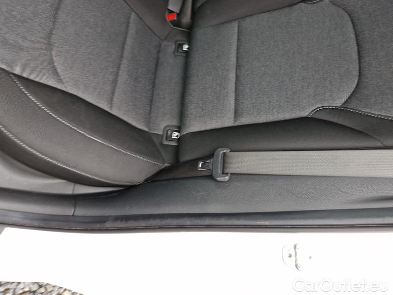  Hyundai  i30   cw (PD)(2017->)  kom.1.5T-GDI Smart 5d #27