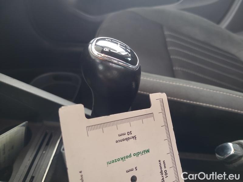  Skoda  Fabia  Combi (2015)  Com 1.0TSI 81 Style #9