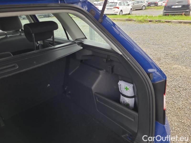  Skoda  Fabia  Combi (2015)  Com.1.0TSI 70 Ambition #24