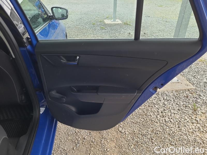  Skoda  Fabia  Combi (2015)  Com.1.0TSI 70 Ambition #28