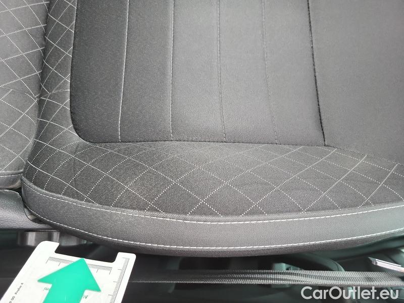  Skoda  Fabia  Combi (2015) Com.1.0TSI 70 Ambition 5d #11