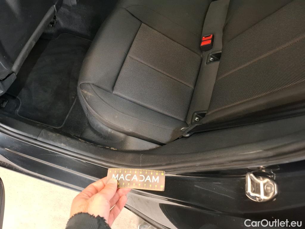  Audi  A3 AUDI  Sportback / 2020 / 5P / Berline 35 TFSI 150 MHEV S Tronic Business Line #26