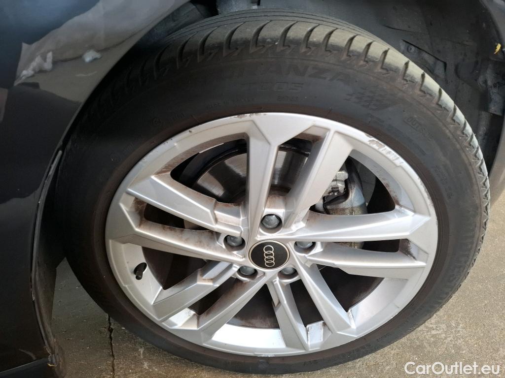  Audi  A3 AUDI  Sportback / 2020 / 5P / Berline 35 TFSI 150 MHEV S Tronic Business Line #23