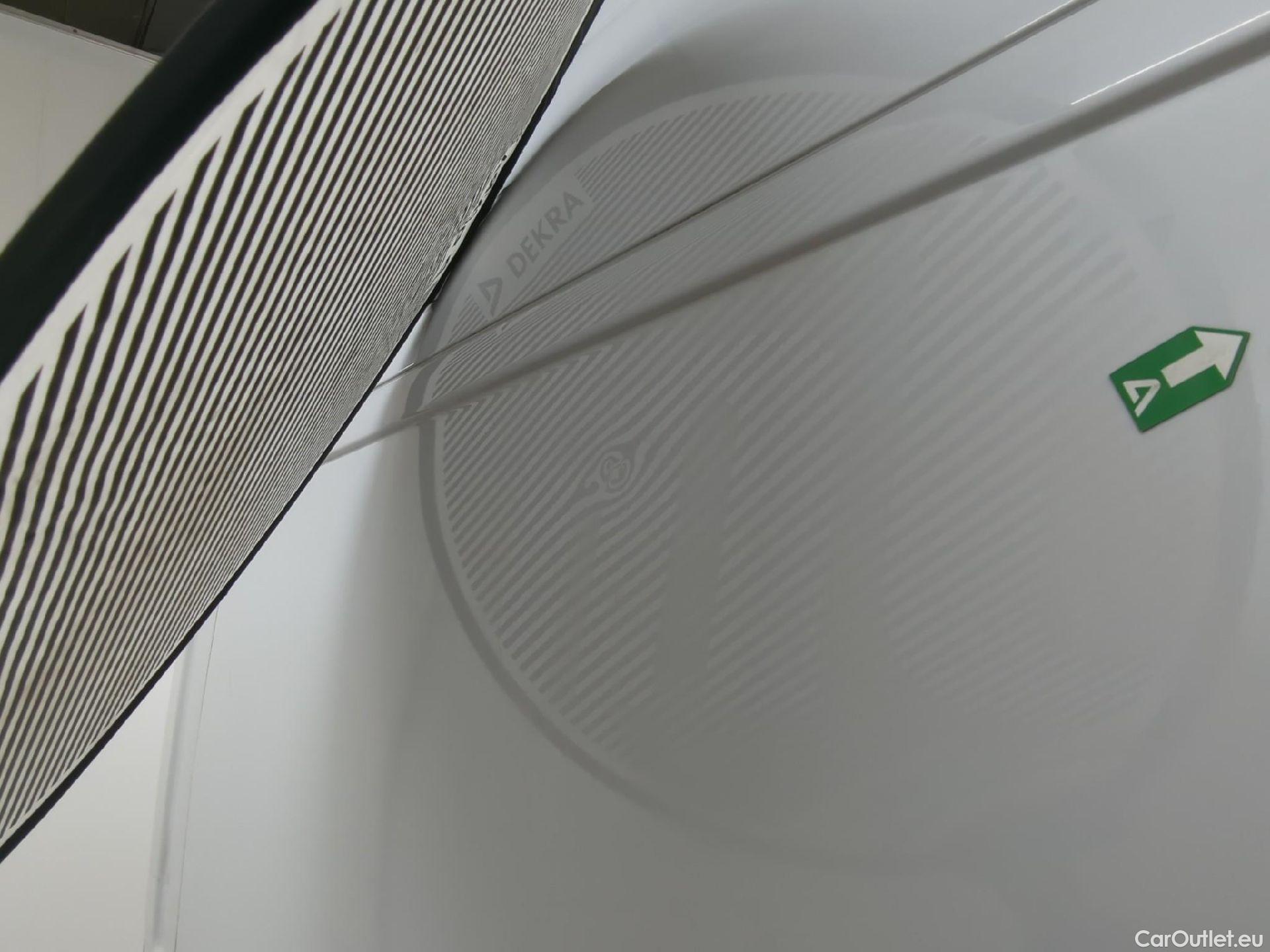  Citroen  Jumper  Fourgon Grand Volume 35 L3H3 Club BlueHDi 140 Start&Stop 2.2 BlueHDi 140CV BVM6 E6d #6