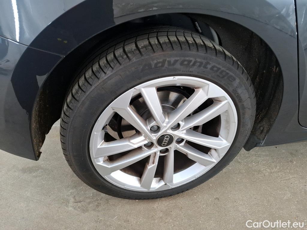  Audi  A3 AUDI  Sportback / 2020 / 5P / Berline 35 TFSI 150 MHEV S Tronic Business Line #18