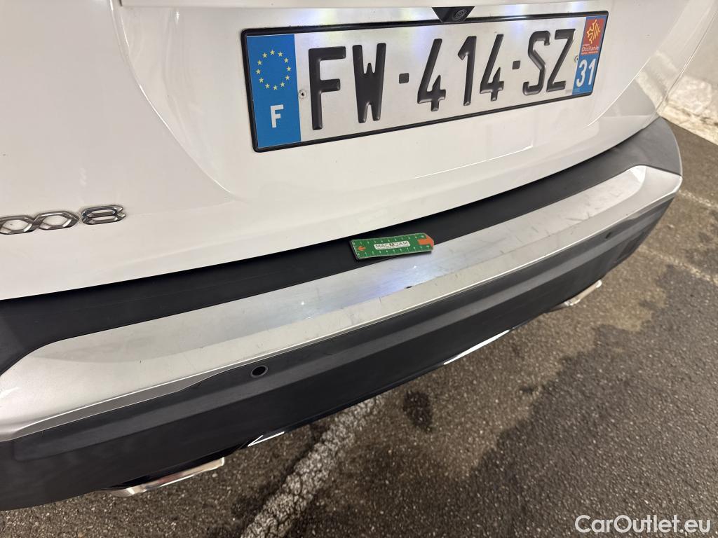  Peugeot  2008  Allure Business 1.2 PureTech 130CV BVM6 E6d #12