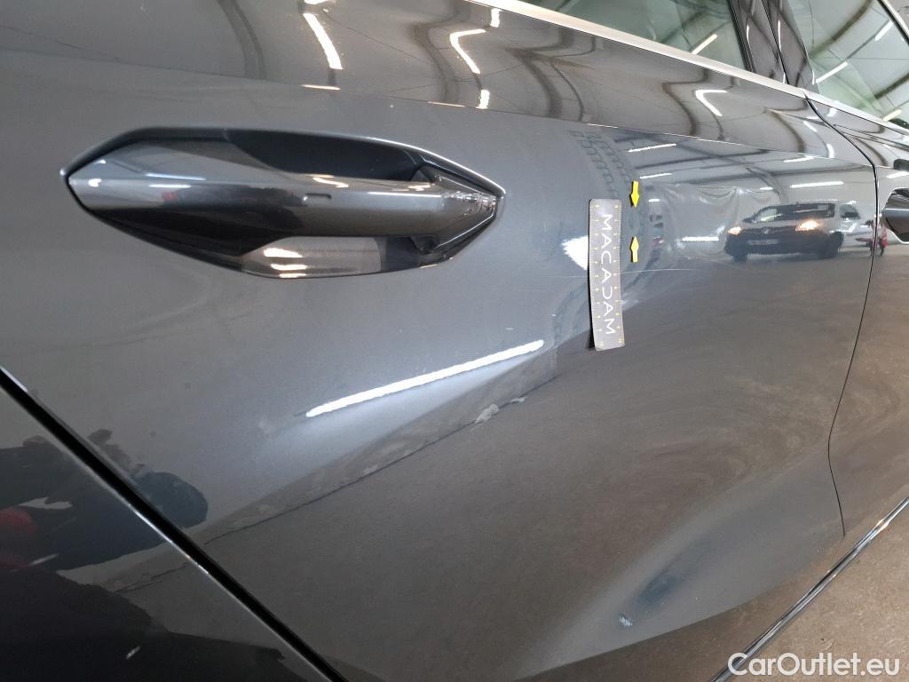  Audi  A3 AUDI  Sportback / 2020 / 5P / Berline 35 TFSI 150 MHEV S Tronic Business Line #28