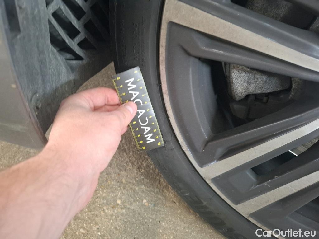  Bmw  Serie 1 BMW Série 1 / 2019 / 5P / Berline 116i DKG7 Business Design #14