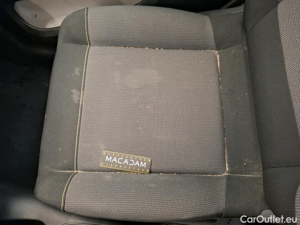  Citroen  C3  Société Feel Nav 1.5 BlueHDI 100CV BVM5 E6dT #22