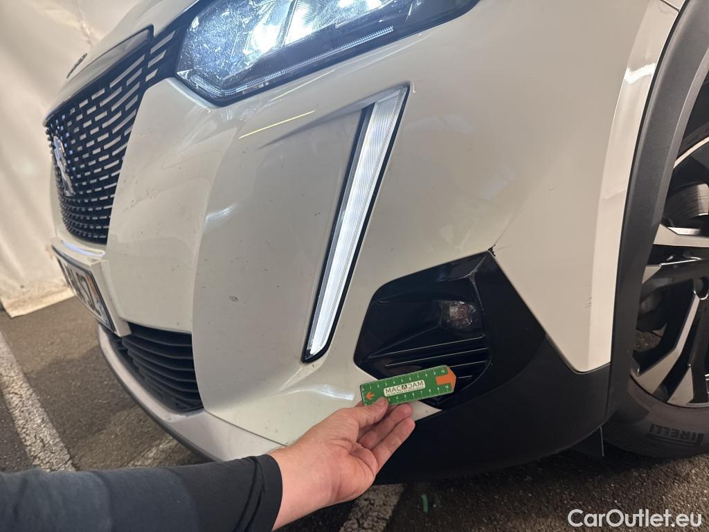  Peugeot  2008  Allure Business 1.2 PureTech 130CV BVM6 E6d #10