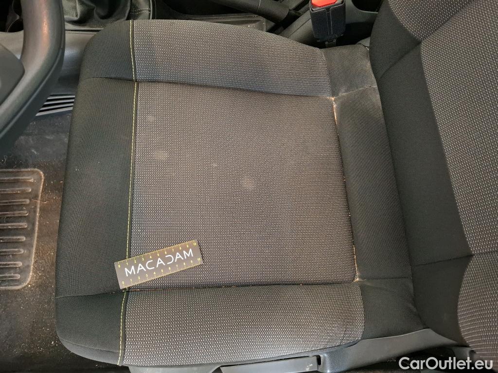  Citroen  C3  Société Feel Nav 1.5 BlueHDI 100CV BVM5 E6dT #23