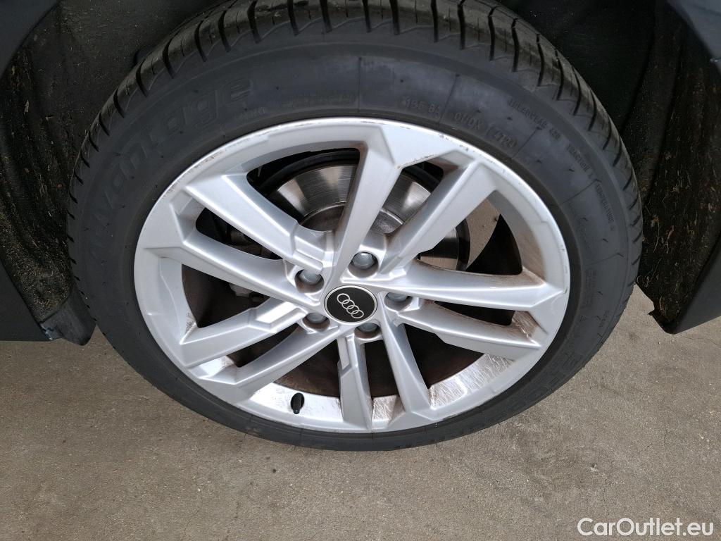  Audi  A3 AUDI  Sportback / 2020 / 5P / Berline 35 TFSI 150 MHEV S Tronic Business Line #31