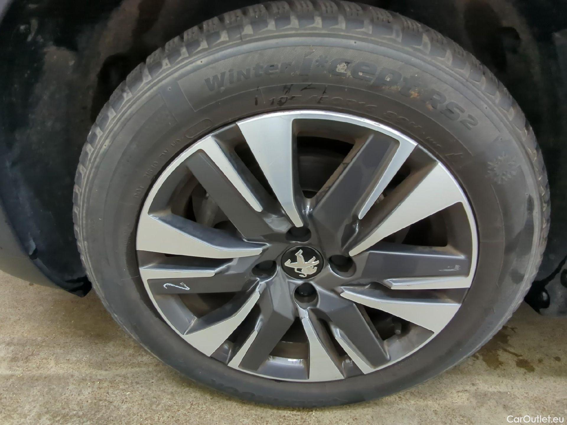  Peugeot  2008  Allure Business 1.2 PureTech 130CV BVA6 E6dT #7