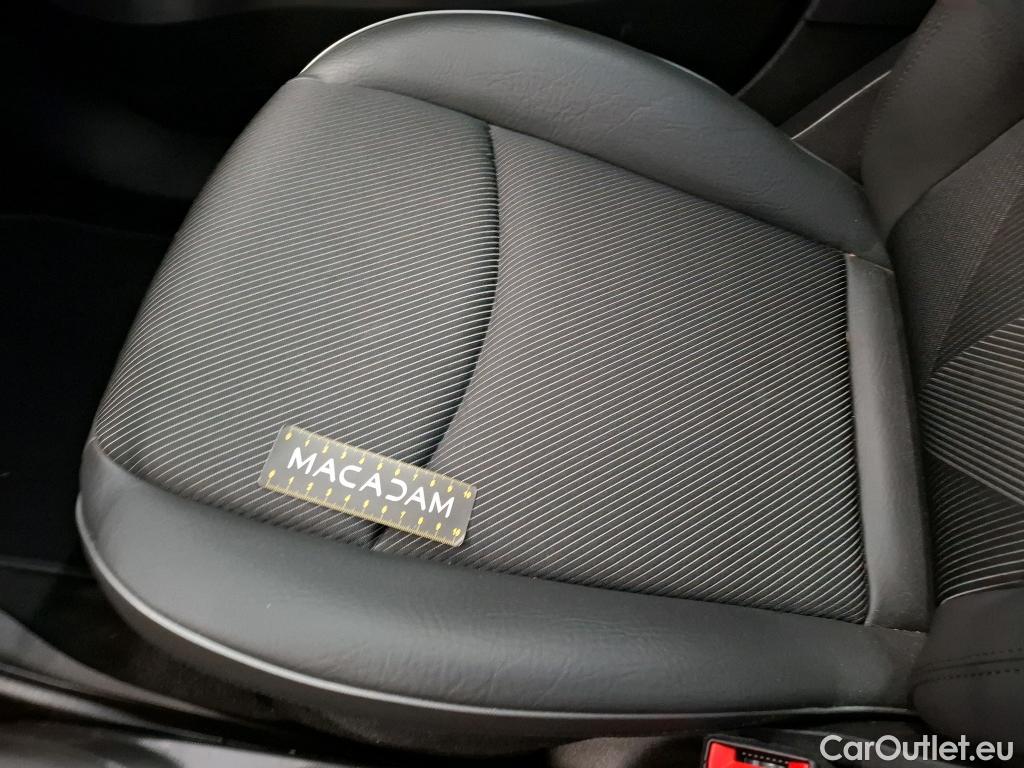  Fiat  500 FIAT X / 2018 / 5P / SUV 1.3 FFly T T4 150ch DCT Cross #3