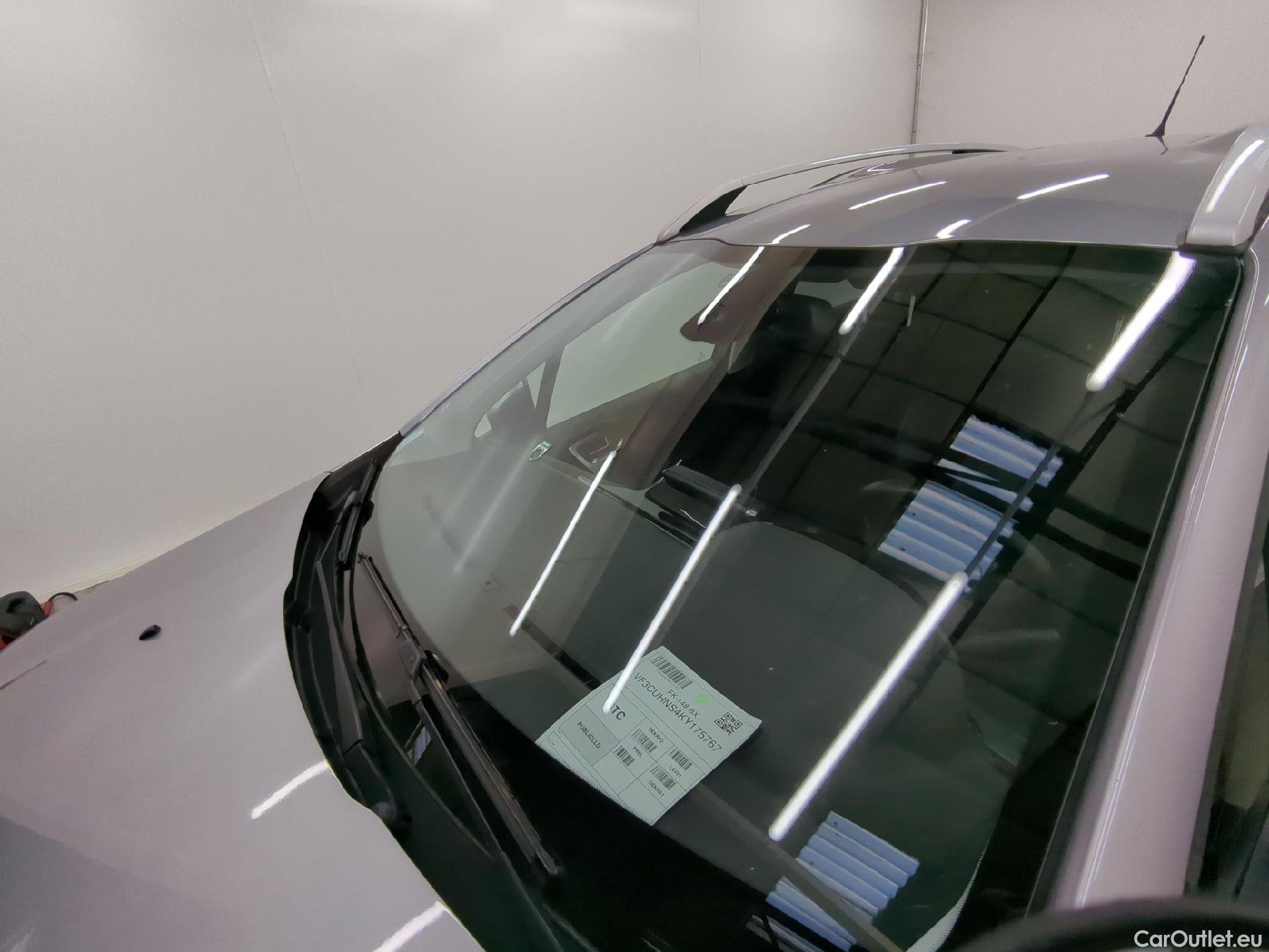  Peugeot  2008  Allure Business 1.2 PureTech 130CV BVA6 E6dT #22