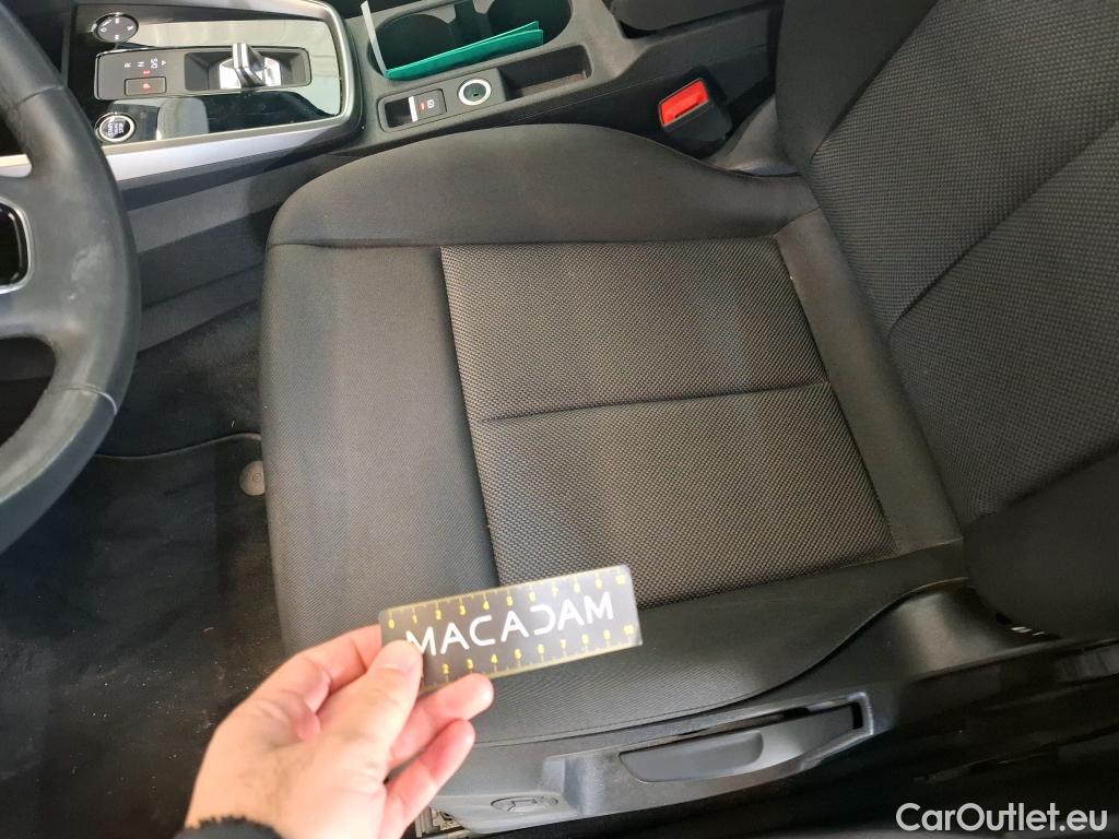  Audi  A3 AUDI  Sportback / 2020 / 5P / Berline 35 TFSI 150 MHEV S Tronic Business Line #33