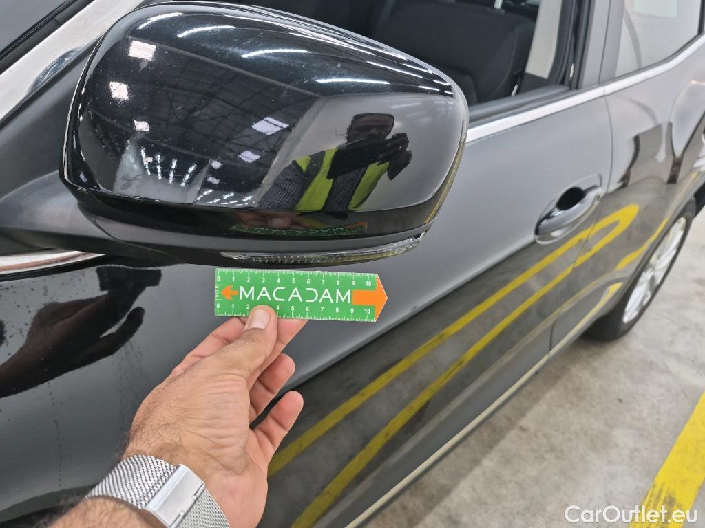  Renault  Kadjar RENAULT  / 2018 / 5P / Crossover Business Blue dCi 115 #1