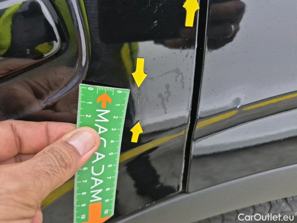  Renault  Kadjar RENAULT  / 2018 / 5P / Crossover Business Blue dCi 115 #23