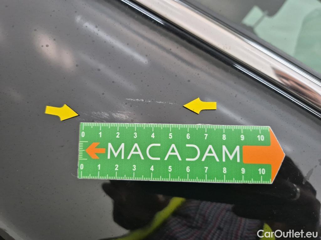  Renault  Kadjar RENAULT  / 2018 / 5P / Crossover Business Blue dCi 115 #19