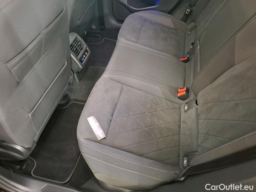  Volkswagen  Golf  VIII Style 1st eTSI 1.5 TSI 150CV BVA7 #13