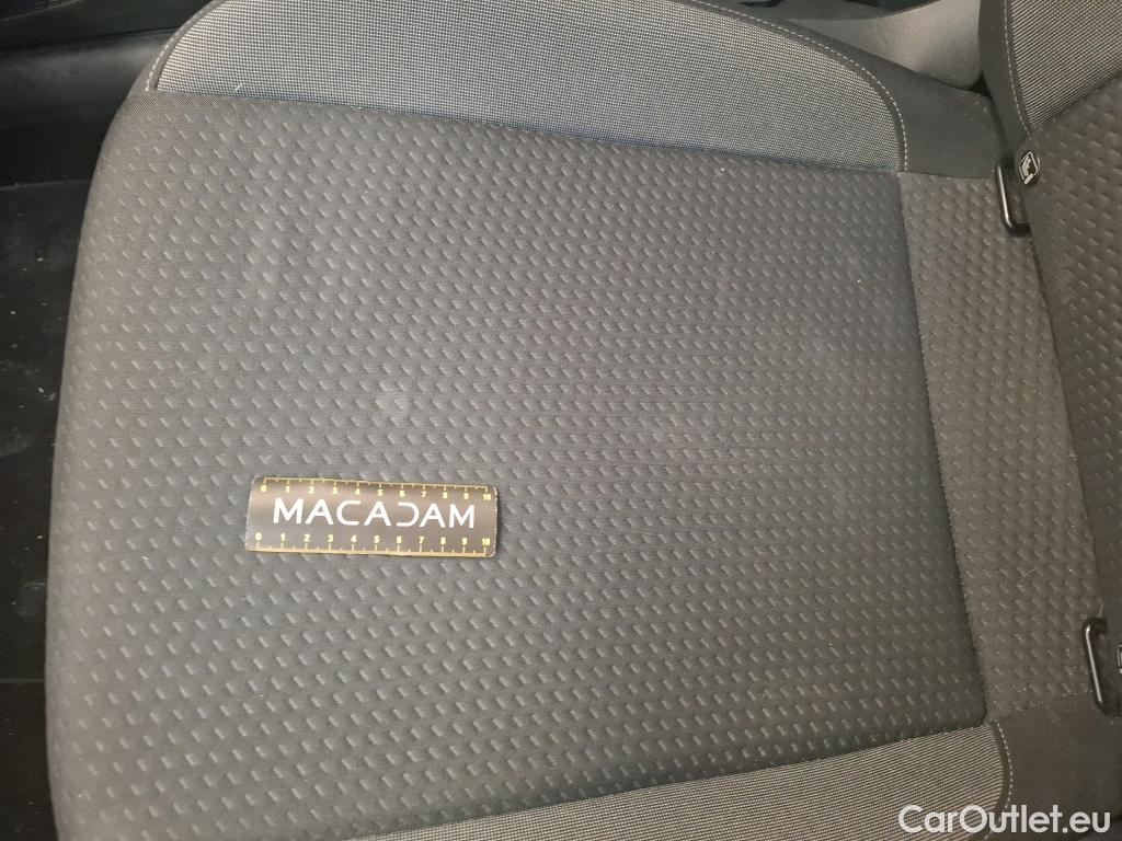  Volkswagen  Taigo VOLKSWAGEN  / 2021 / 5P / SUV 1.0 TSI 110 Life Business #4