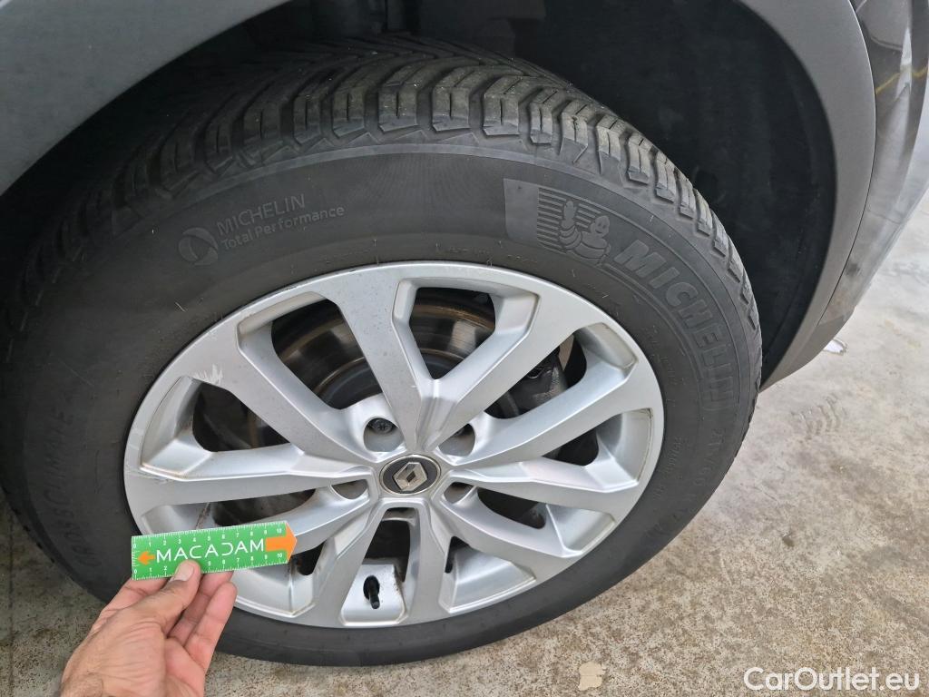  Renault  Kadjar RENAULT  / 2018 / 5P / Crossover Business Blue dCi 115 #5